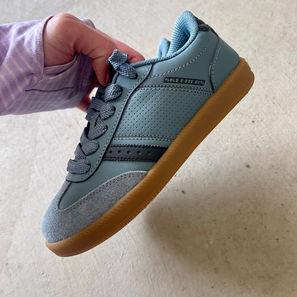 Skechers Light Blue Low-Top Sneakers